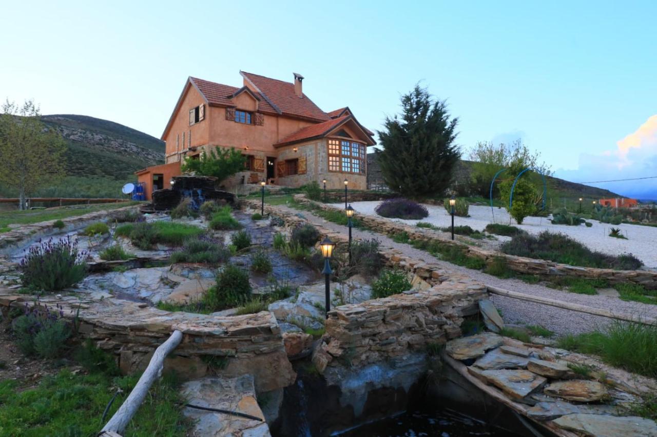 Ferme D’hôte La Vallée Azrou Esterno foto