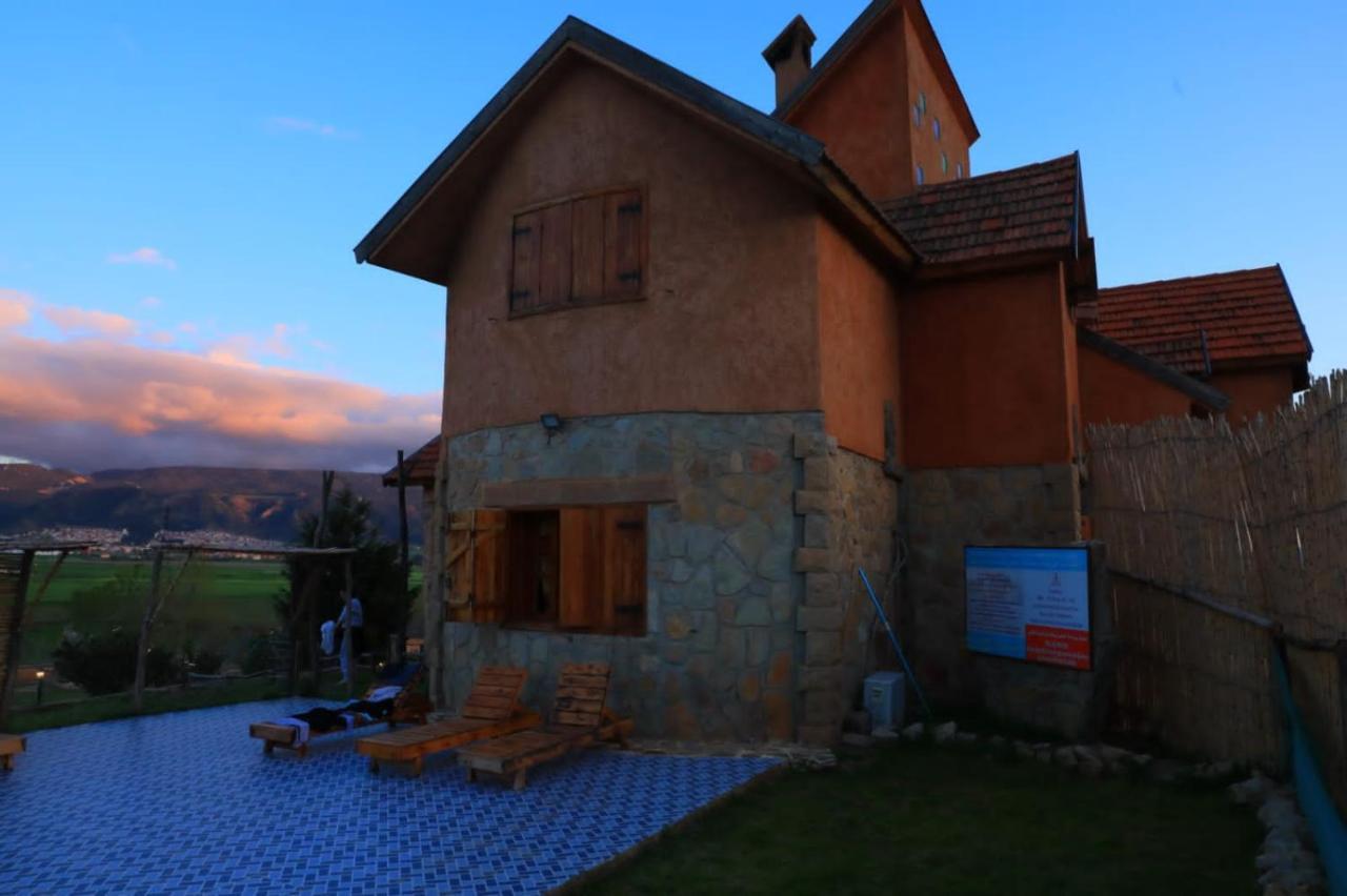 Ferme D’hôte La Vallée Azrou Esterno foto