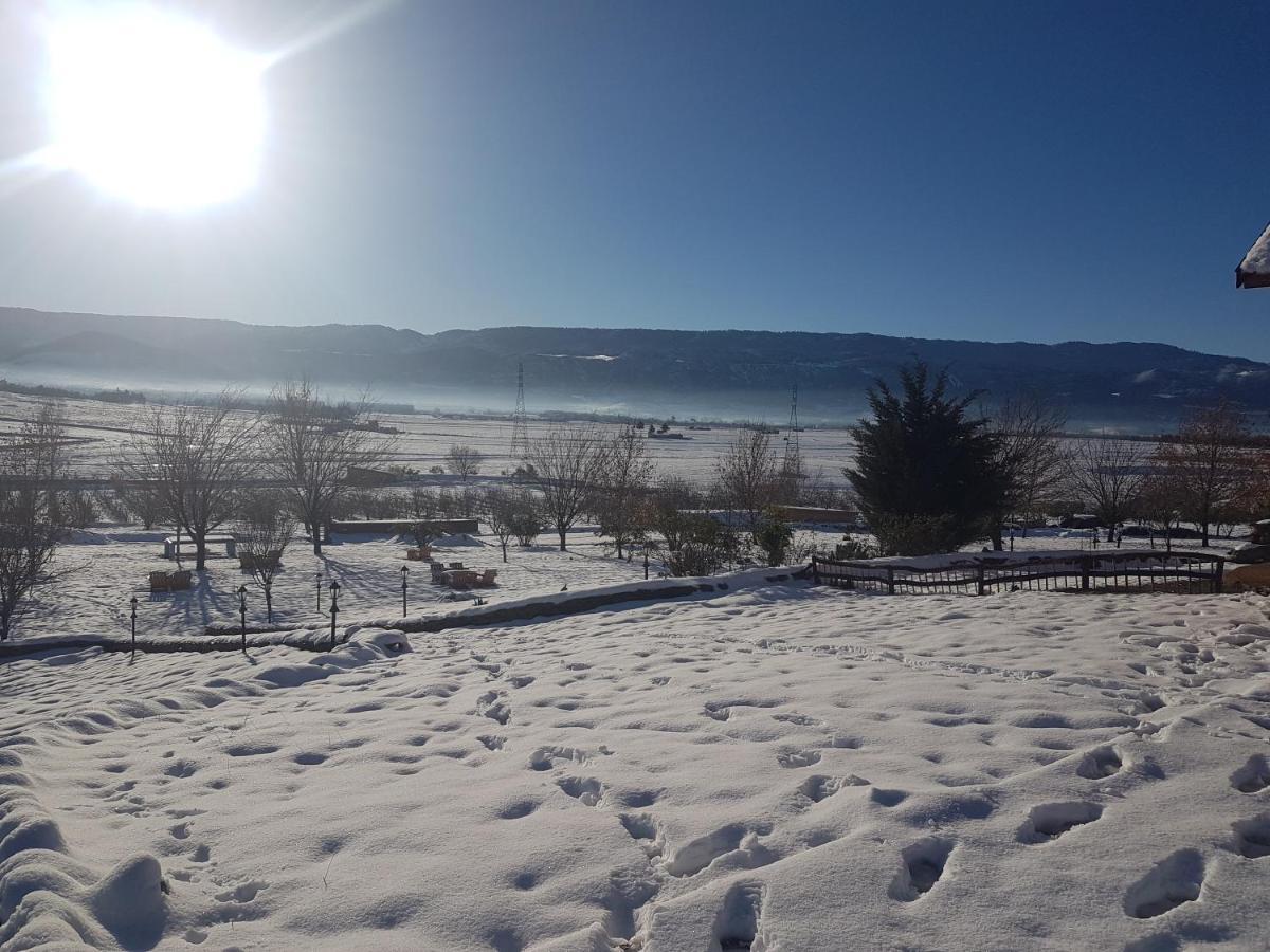 Ferme D’hôte La Vallée Azrou Esterno foto